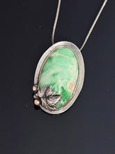 Load image into Gallery viewer, Variscite oak leaf pendant