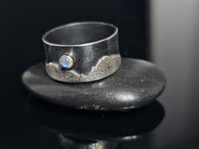 Load image into Gallery viewer, Moonstone Mountains ring