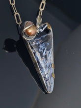 Load image into Gallery viewer, Pietersite and Pearl pendant