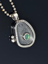Load image into Gallery viewer, Green Onyx sterling Pendant