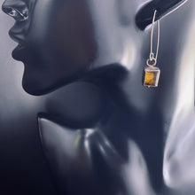 Load image into Gallery viewer, Rectangular Amber Earrings